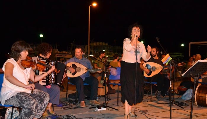 Μια μοναδική βραδιά με την Καίτη Κουλλιά στην Καρδάμαινα (βίντεο)