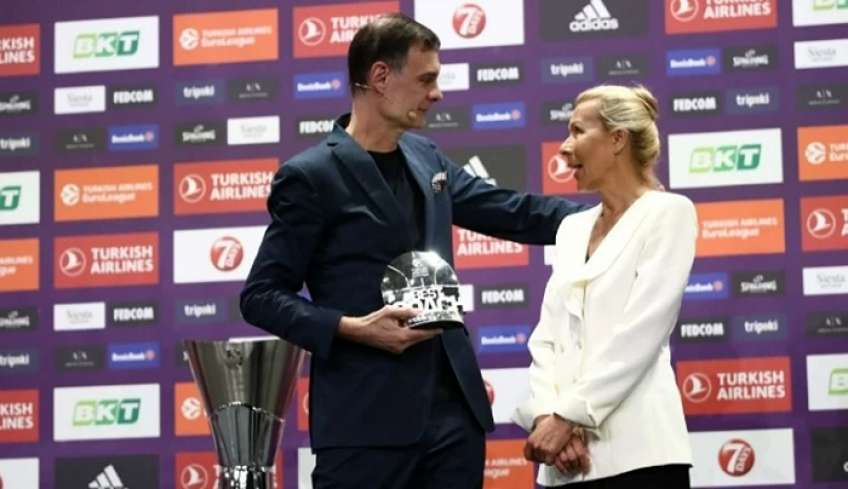 Euroleague: Κορυφαίος προπονητής της χρονιάς ο Γιώργος Μπαρτζώκας