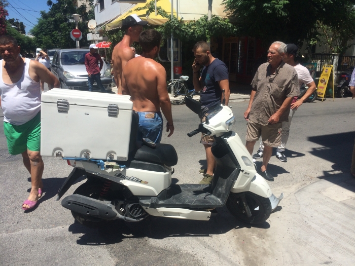 Τροχαίο ατύχημα στην οδό Μπουμπουλίνας