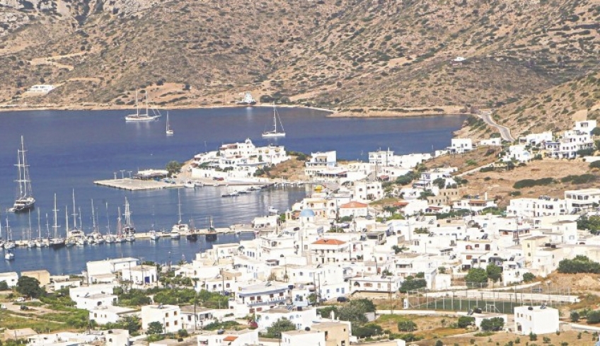 Ο «εφοριακός της γειτονιάς» στα νησιά του Αιγαίου