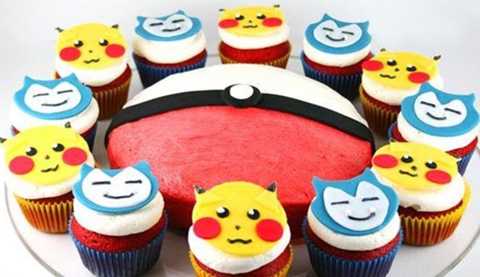 Πως να φτιάξετε Pokemon κέικ και cupcakes