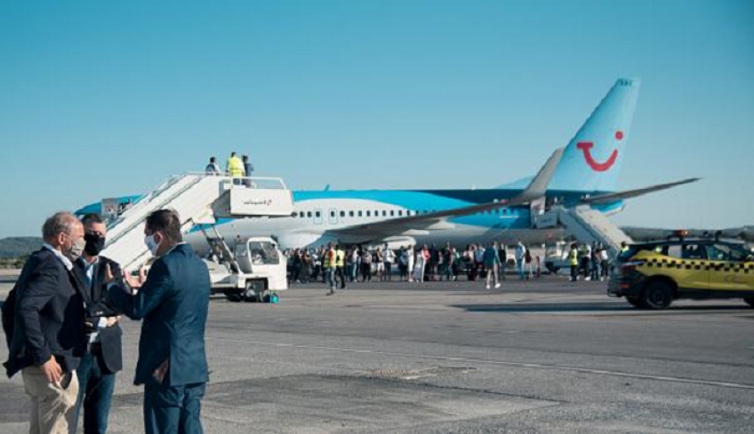 Β. Μανιάς: 1η είδηση η έναρξη των πτήσεων στην Κω, στα μεγαλύτερα διεθνή ειδησεογραφικά πρακτορεία