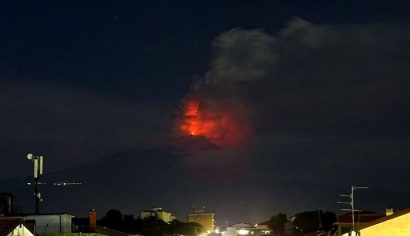 «Ξύπνησε» η Αίτνα – Εντυπωσιακές εικόνες από το ηφαίστειο στην Σικελία - ΒΙΝΤΕΟ - ΦΩΤΟ