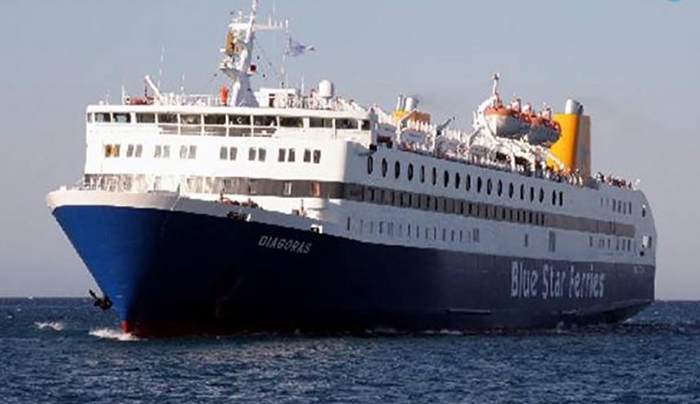 To ” Διαγόρας” προσπαθεί να δέσει στην Νίσυρο με κακοκαιρία (βίντεο)