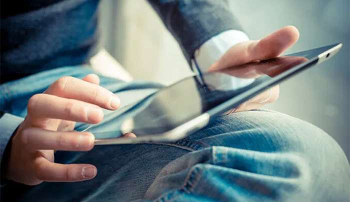 Εφοριακοί ελεγκτές καταθέσεων και κυνηγοί φορολογικής απάτης