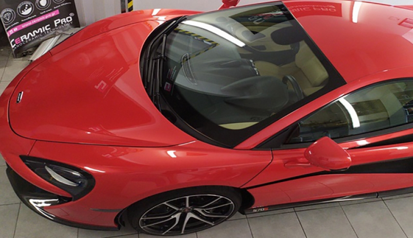Αυτή η McLaren κυκλοφορεί στη Ρόδο…