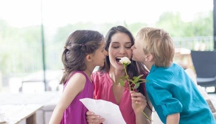 Η σχέση του κάθε ζωδίου με τη μητέρα του