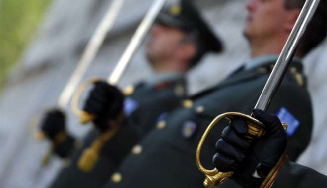 Έκτακτες κρίσεις Συνταγματαρχών Σωμάτων στο Στρατό Ξηράς