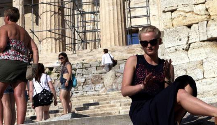 Χτύπημα στον τουρισμό: Χάνονται καθημερινά 50.000 κρατήσεις από το εξωτερικό