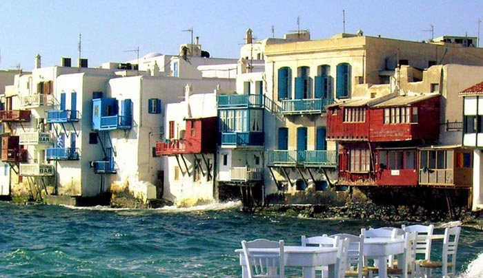 «Τσουνάμι» αυξήσεων σε 54 νησιά του Αιγαίου