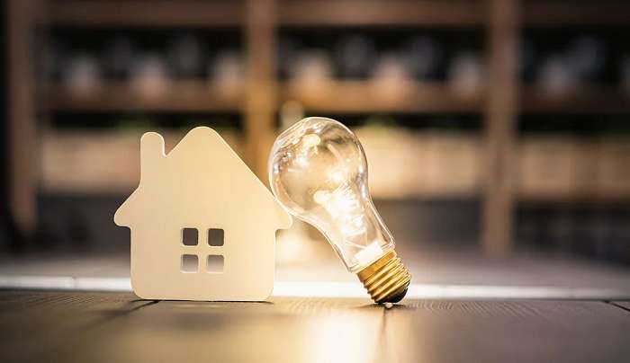 Ηλεκτρικό ρεύμα: Δείτε αναλυτικά τις χρεώσεις ανά εταιρεία μετά την επιδότηση