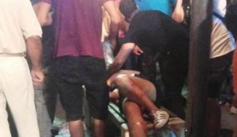 Αγρίνιο: Σοκάρει ο τραυματισμός 19χρονης που καθόταν σε παγκάκι – Κόλαση στην πορεία για τον Παύλο Φύσσα – video