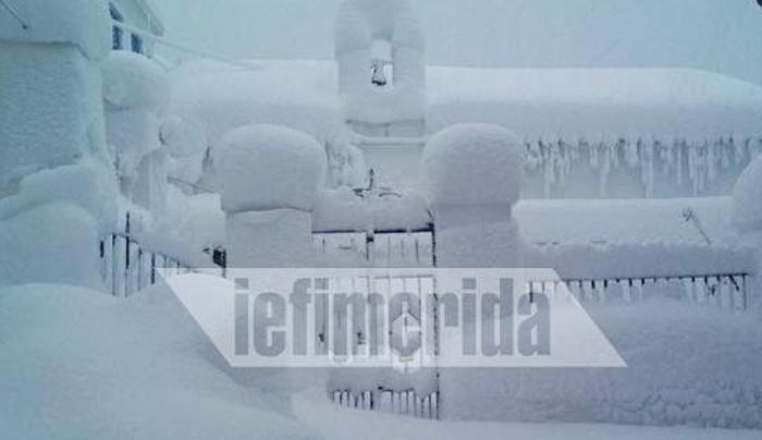 Σιβηρικό τοπίο η Σκόπελος -Πρωτοφανείς εικόνες, το νησί «θάφτηκε» κάτω από μέτρα χιονιού [εικόνες]