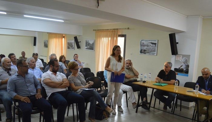 ΒΙΝΤΕΟ: Αντιδράσεις για μεταναστευτικό στη συνάντηση των στελεχών της ΝΔ Κω με τον Γραμματέα της ΚΟ Κ. Τσιάρα
