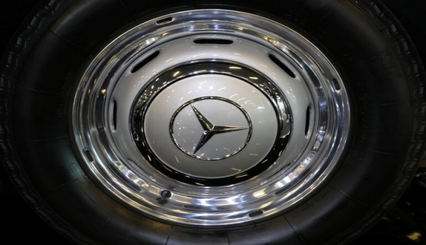 Η Daimler ανακαλεί 60.000 πετρελαιοκίνητα οχήματα Mercedes-Benz GLK 220