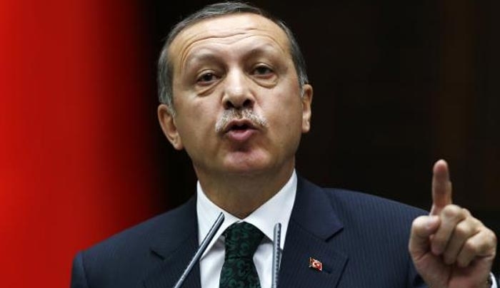 ΒΙΝΤΕΟ: Δεν αποκλείει τη θανατική ποινή ο Ερντογάν: «Γιατί να τους κρατήσω και να τους ταΐζω στη φυλακή;»
