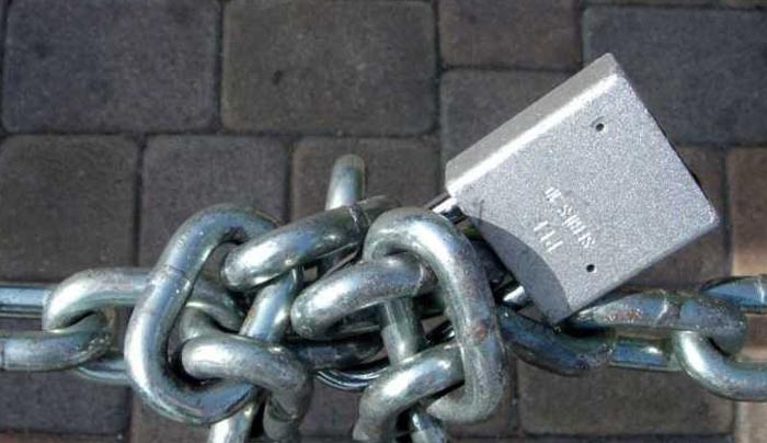Μετά την Ηλεκτρονική, νέο «λουκέτο» από την “Σαραφίδης”