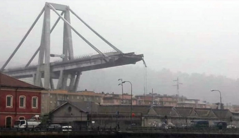 Βίντεο-ντοκουμέντο: Η στιγμή που καταρρέει η γέφυρα στη Γένοβα