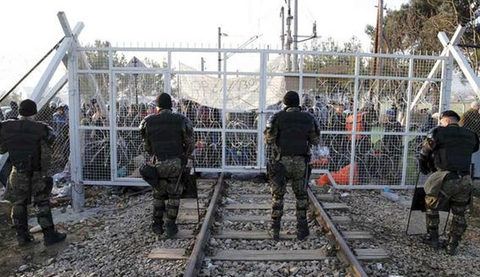 Προκλητική απόφαση της Αυστρίας:Φράχτες και για τους Σύρους πρόσφυγες