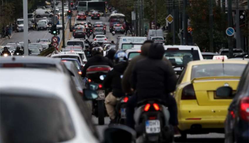 Τέλη κυκλοφορίας: Στο Taxis αρχές Νοεμβρίου – Ίδιες οι τιμές αυστηρότερες οι ποινές για εκπρόθεσμη πληρωμή
