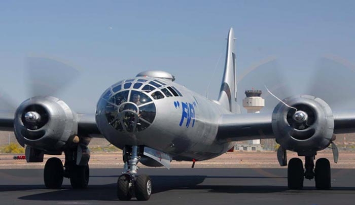 Αυτο ειναι το τελευταίο εν - ενεργεία Β-29 στον κόσμο! ΒΙΝΤΕΟ