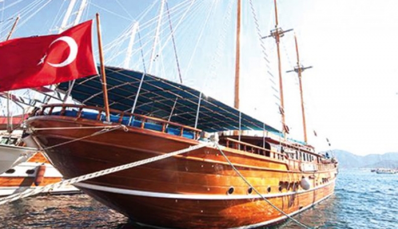 Απαγορεύεται το home porting στις θαλαμηγούς με μη κοινοτική σημαία – Ανησυχία για το καμποτάζ