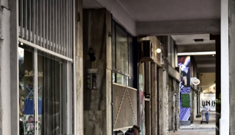 Financial Times: Υπερβολή να μιλά κανείς για «αποφοίτηση» της Ελλάδας από τα Μνημόνια