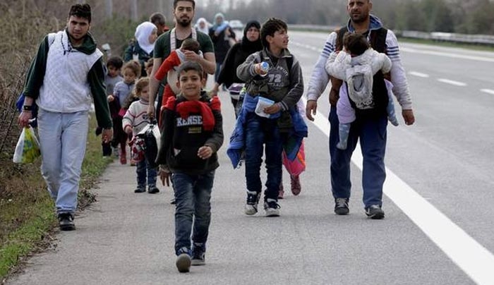 «Ασφυξία» στην Ειδομένη με 5.500 πρόσφυγες-Κλειστή η ουδέτερη ζώνη