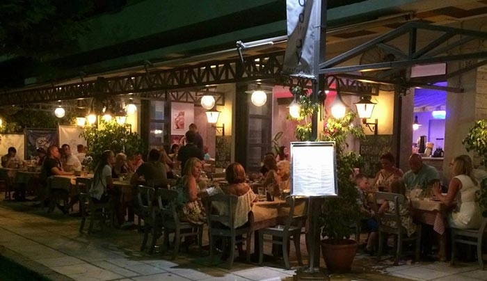 Foursquare: Έκτο καλύτερο εστιατόριο στην Ελλάδα το "δικό μας" Broadway!