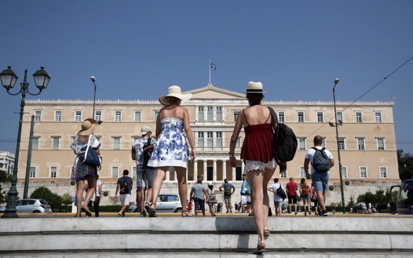 Πόσο μειώθηκε ο πληθυσμός της Ελλάδας μέσα σε μία δεκαετία
