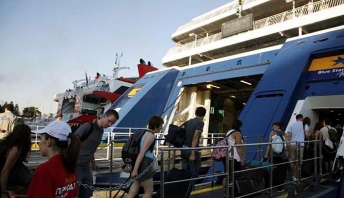 «Το προσφυγικό θα επηρεάσει τον τουρισμό του ανατολικού Αιγαίου»