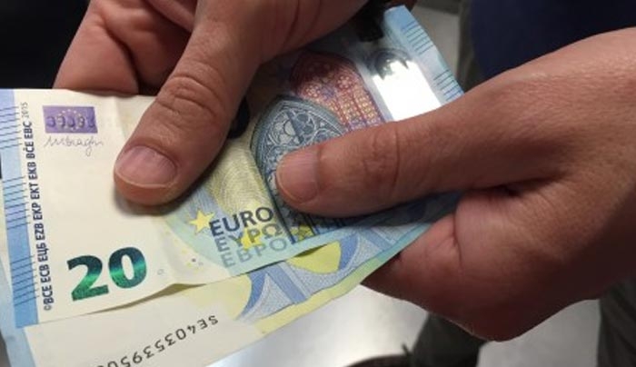 Μισθοί: Αυτές είναι οι νέες μειώσεις για όλους