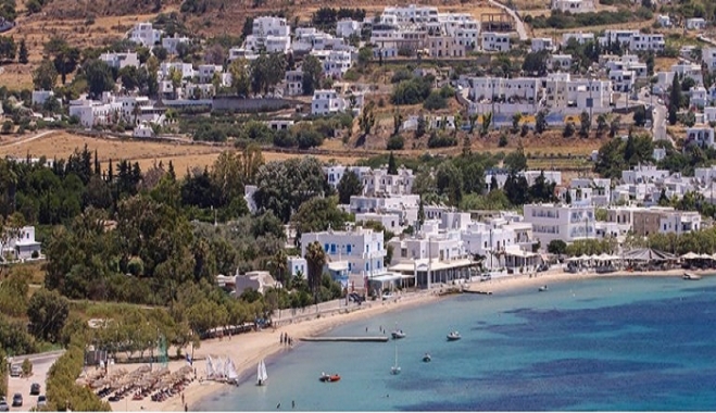 Πρώτο κρούσμα στην Πάρο - Θετική Ελληνίδα με ιδιόκτητη κατοικία στο νησί
