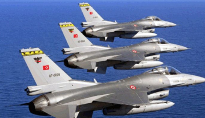 Υπερπτήσεις 6 τουρκικών μαχητικών αεροσκαφών πάνω από ελληνικά νησιά