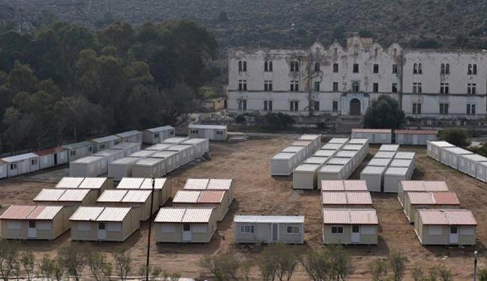 Κέντρο κράτησης μεταναστών προαναγγέλλει ο Μουζάλας σε Λέρο και Κω;;