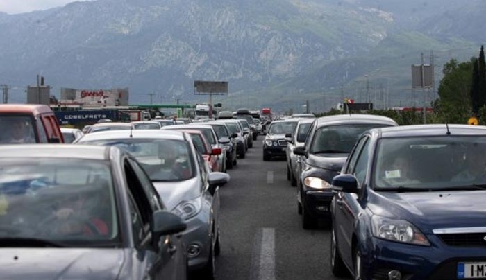 Τέλη κυκλοφορίας αυτοκινήτων: Ποιο είναι το νέο σύστημα υπολογισμού