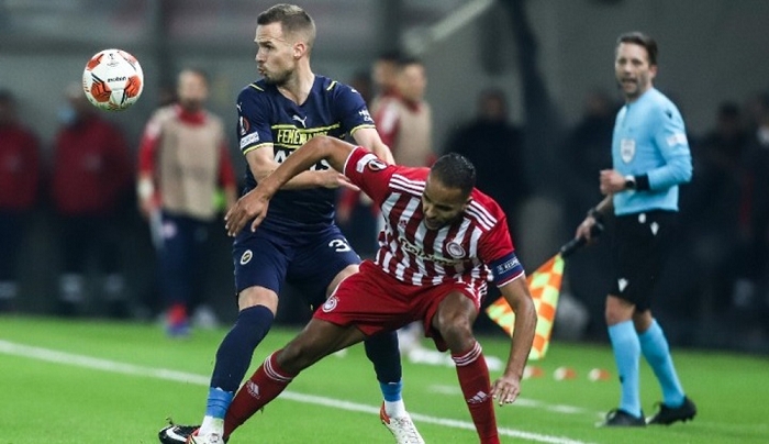 Europa League: Ολυμπιακός – Φενέρμπαχτσε 1-0 – O Τικίνιο έδωσε την πρόκριση τις καθυστερήσεις