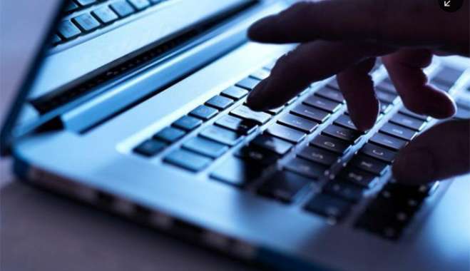 Εκρηξη στις ψηφιακές απάτες – Τα στοιχεία από την ΕΛ.ΑΣ.