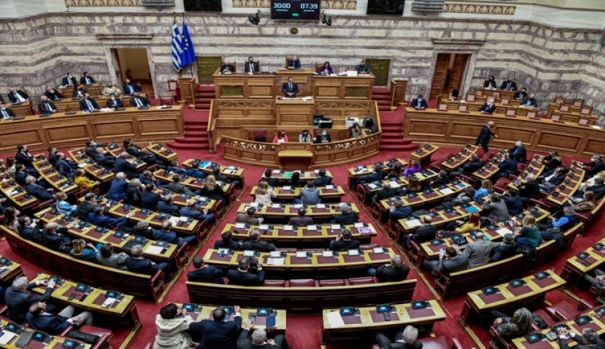 Βουλή: Έγκριση προϋπολογισμού με 158 «ναι» εν μέσω ακραίας πόλωσης