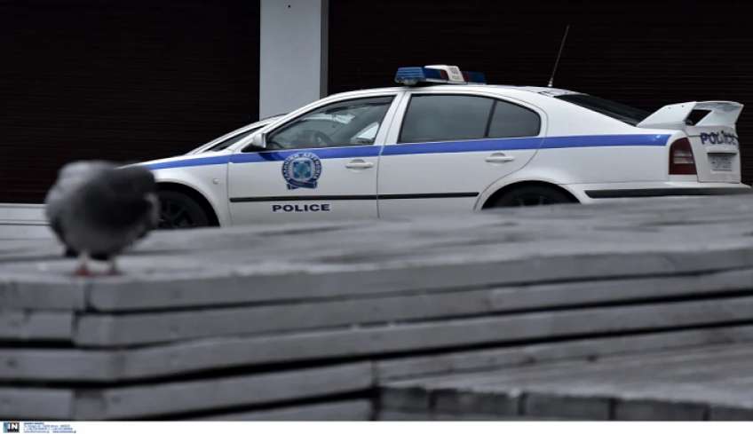 Την έπιασαν στα διόδια με κοκαΐνη στο σουτιέν της