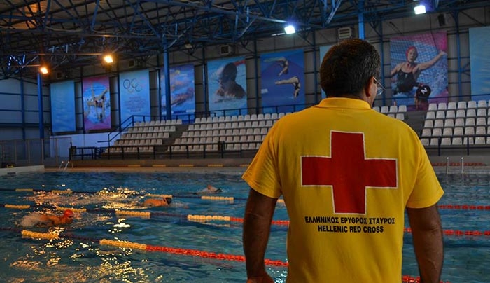 Πρόγραμμα Εκπαίδευσης Εποπτών Ασφάλειας Κολυμβητικών Δεξαμενών από τη Σχολή Αυτοδυτών - Ναυαγοσωστών του Ελληνικού Ερυθρού Σταυρού