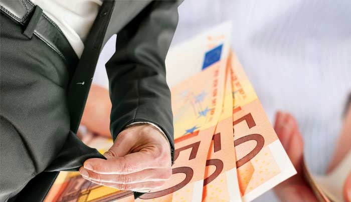 Σοκ: Οι νέες συντάξεις με βάση τον τιμάριθμο (πίνακας)