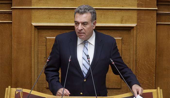ΜΑΝΟΣ ΚΟΝΣΟΛΑΣ: «Πρέπει να δοθεί μόνιμη και οριστική λύση στο διαχρονικό πρόβλημα στο λιμάνι του Μαστιχαρίου στη Κω»