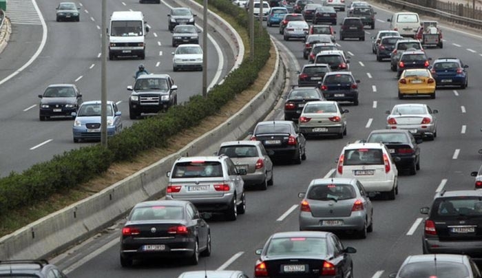 ΟΡΙΣΤΙΚΟ: Χωρίς καμία αλλαγή τα τέλη κυκλοφορίας για το 2017