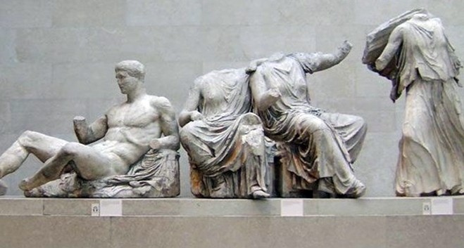 "Σπάνε" σε κομμάτια τα γλυπτά του Παρθενώνα στο Βρετανικό μουσείο