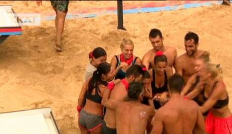 Survivor 2: Απίστευτη νίκη των Διάσημων [βίντεο]