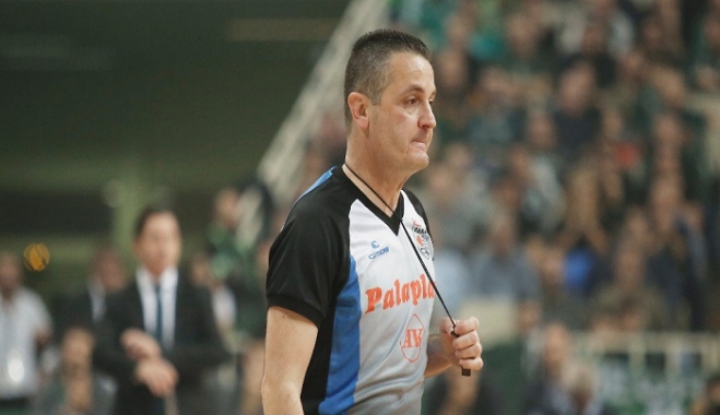 Ελληνικό μπάσκετ «ώρα τρέλας»: Ο Αναστόπουλος σφυρίζει την… ίδια μέρα με τον Ολυμπιακό αλλά και στη VTB League!