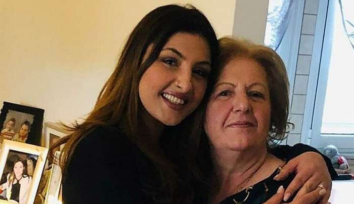 Έλενα Παπαρίζου: Το ταξίδι που ανυπομονεί να κάνει παρέα με τη μητέρα της, Φρόσω