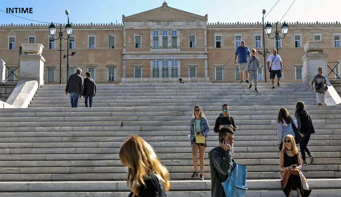 Μέτρα στήριξης: Σχέδιο επανένταξης στις παλαιές ρυθμίσεις οφειλών των 100-120 δόσεων και της πανδημίας
