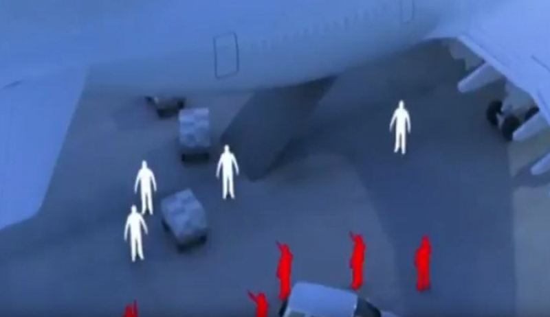 Ληστεία για ρεκόρ Γκίνες - Άρπαξαν 5 εκατομμύρια δολάρια από αεροσκάφος μέσα σε 6 λεπτά - ΒΙΝΤΕΟ